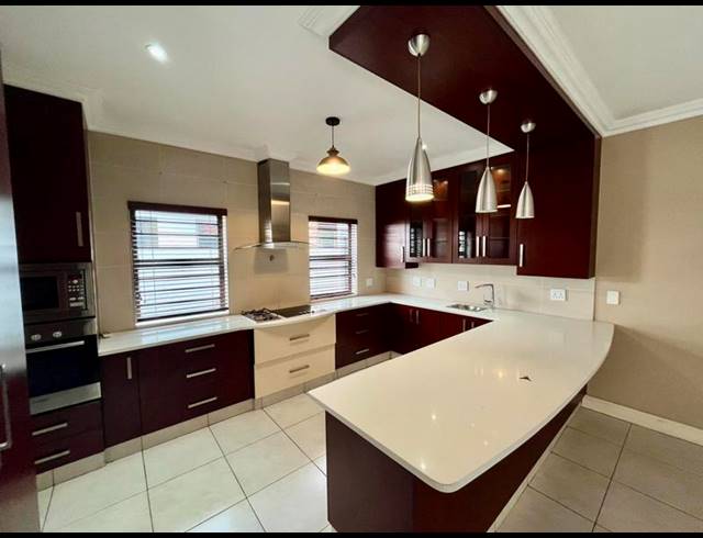 4 BEDROOM PROPERTY TO RENT IN MONTANA